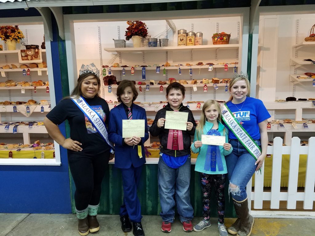 Kids cookie contest 2018